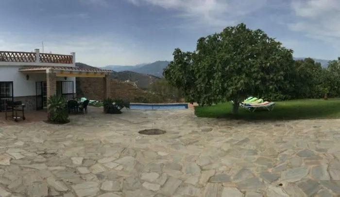 Paradise - Girasoles Nerja